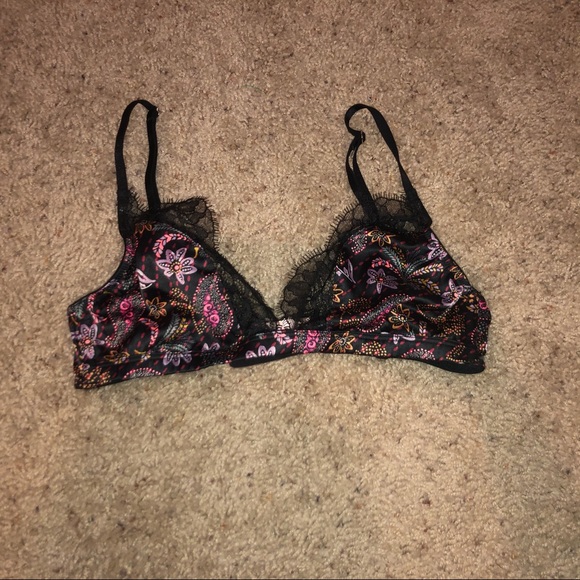 Victoria's Secret Other - VS Satin and Lace Bralette